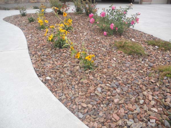 1″ Crestwood Landscape Rock